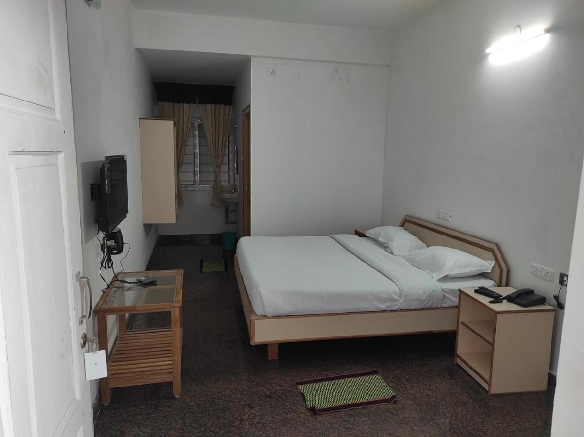 Sabari Residency 호텔 Vālpārai 외부 사진